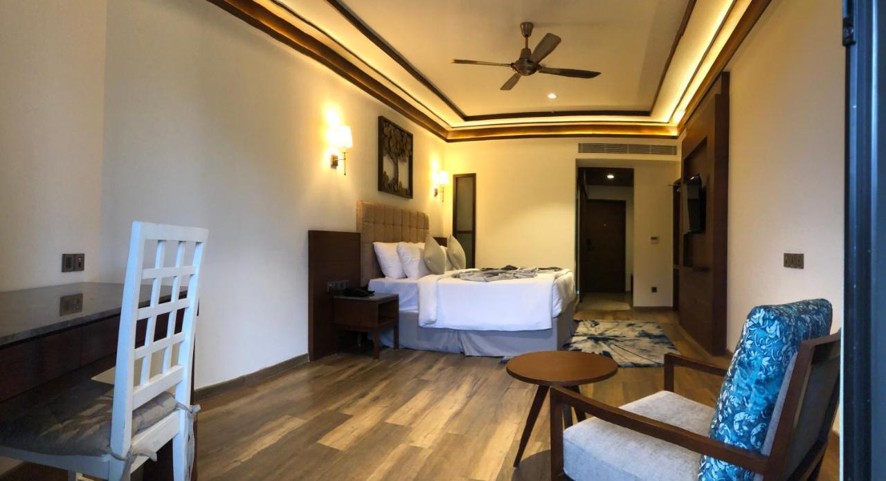 Niraamaya Retreats Samroha Athirappilly Eksteriør billede