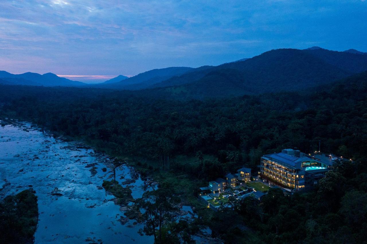 Niraamaya Retreats Samroha Athirappilly Eksteriør billede